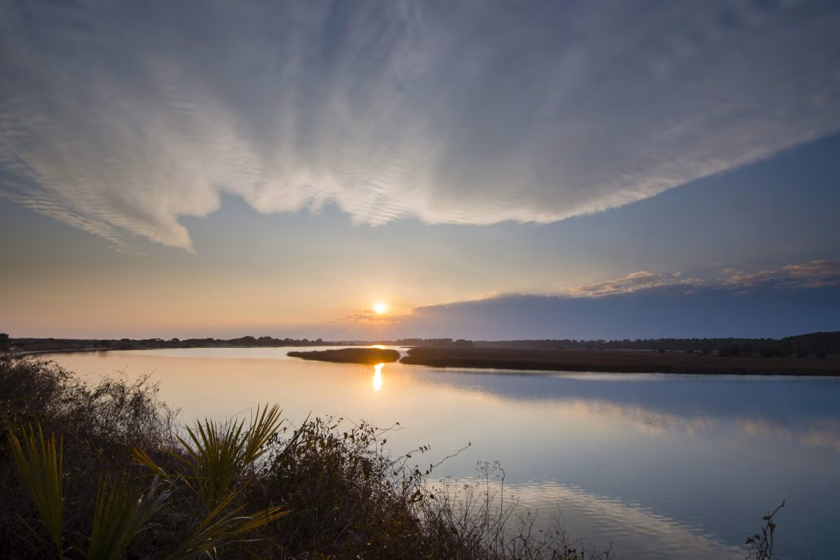 where to watch the sunset