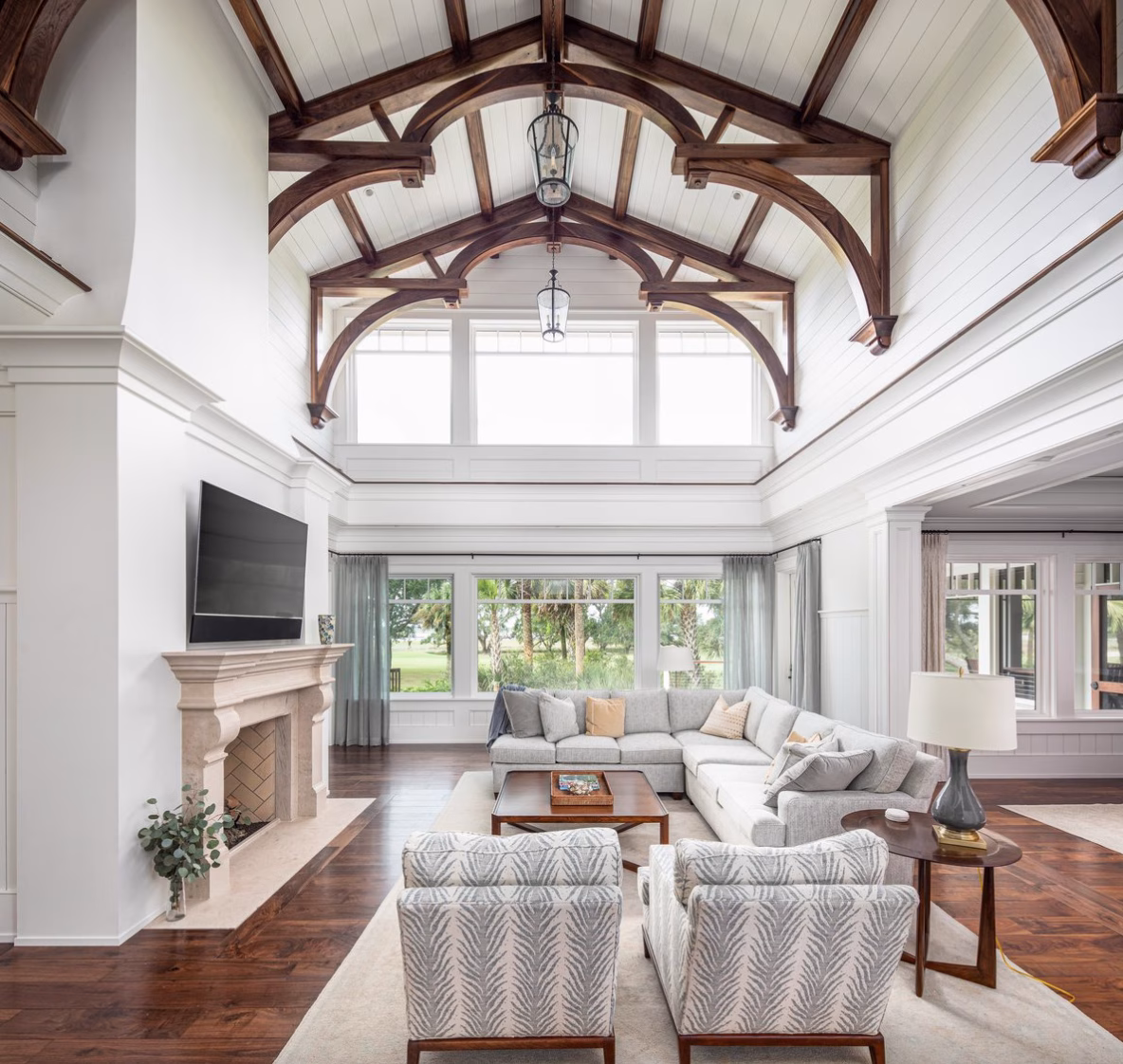 Read our blog to discover the best Charleston interior designers to help you create the coastal home of your dreams.