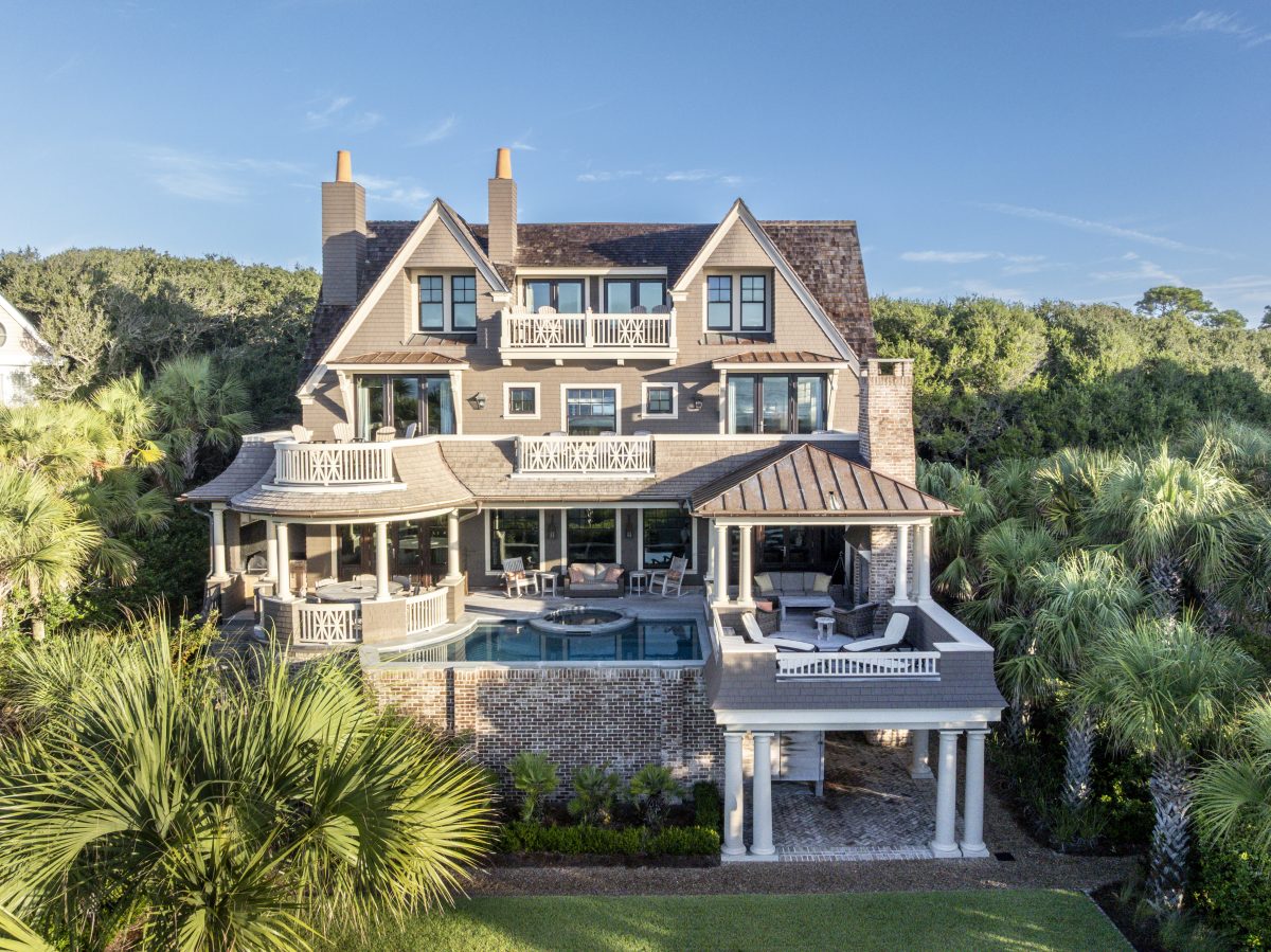 Featured Luxury Listing: 9 Nicklaus Lane